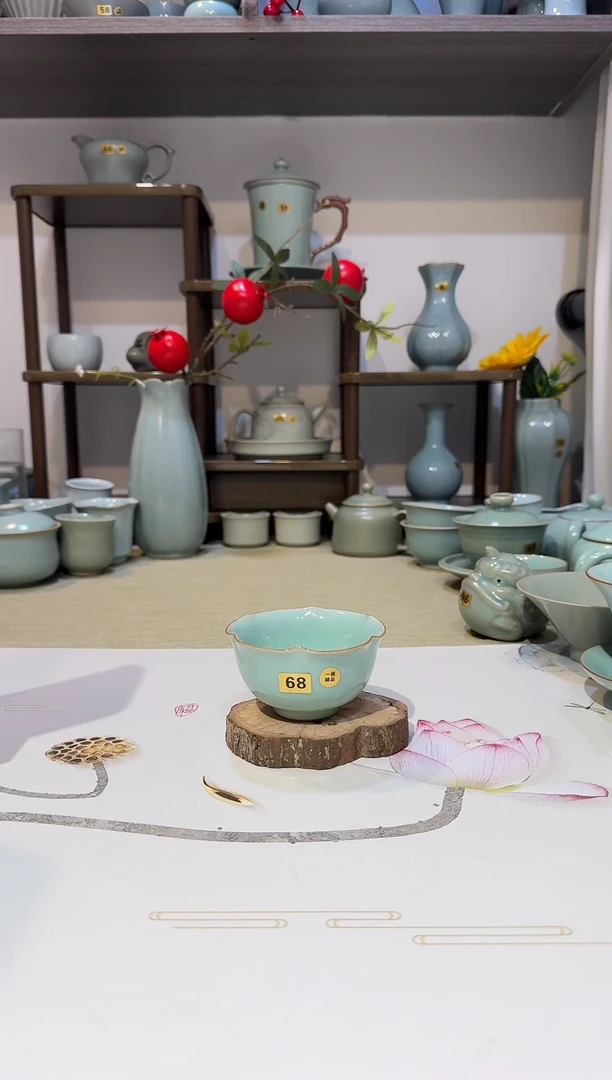杯子68海棠盏 缥碧釉一级精品 主人杯品茗杯艺术品*