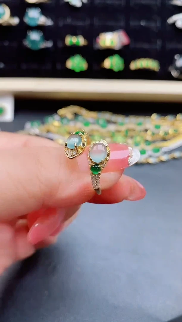 【闪购商品】翡翠戒指银S925镶嵌50850