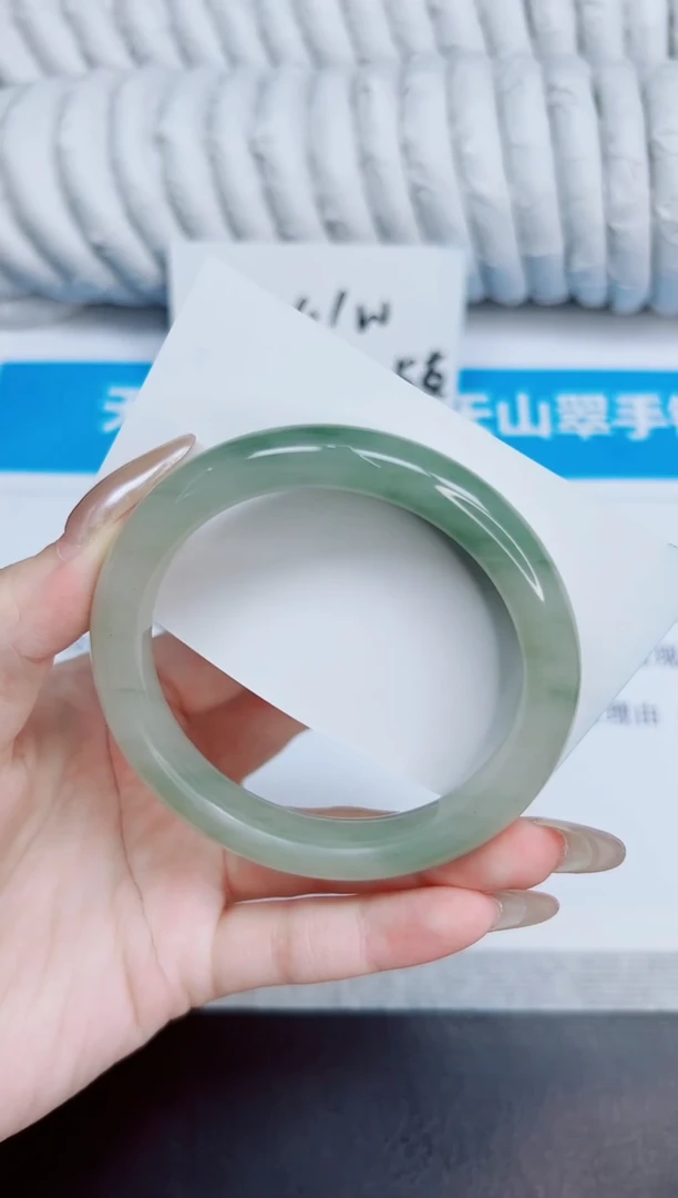 未镶嵌手镯石英质玉67/58
