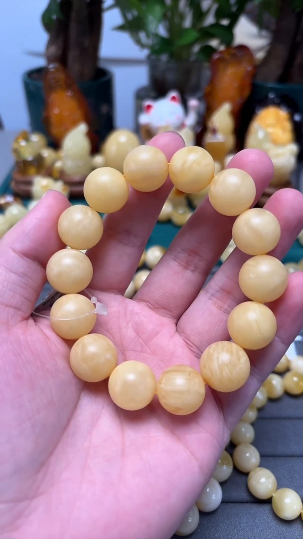 手串琥珀未镶嵌p53小年份香珀白花 32.76克 16mm