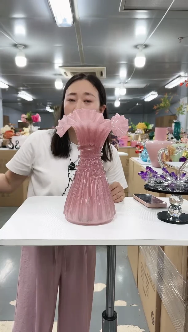 金沃水晶琉璃     花瓶