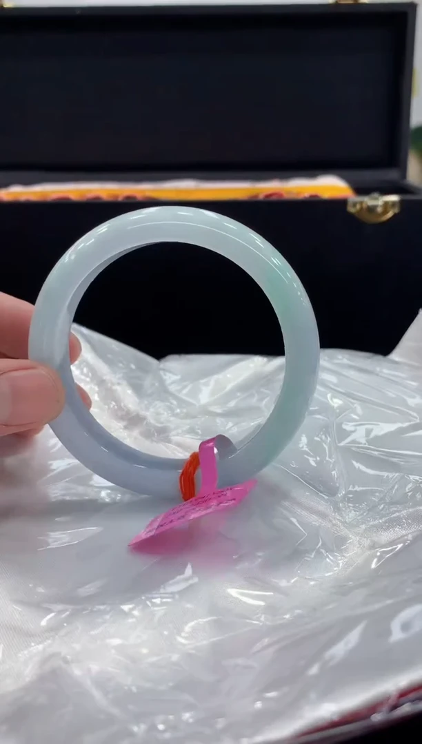 未镶嵌手镯翡翠翡翠手镯