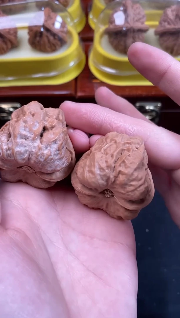 把件文玩核桃蛤蟆头37尺A618