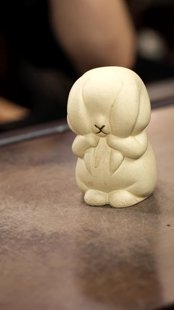 褥子茶宠摆件雕塑