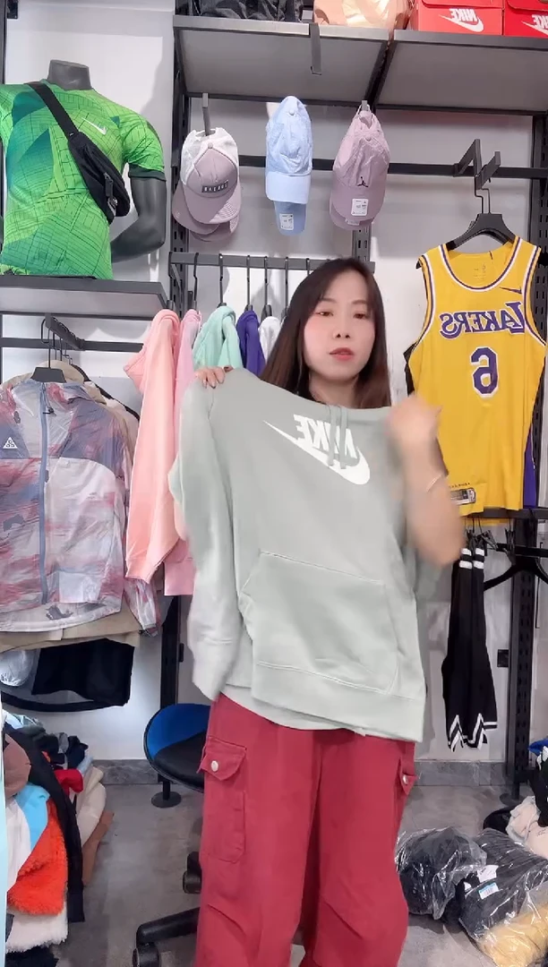 1647  编码 瑕疵款直播间过款为准 尺码