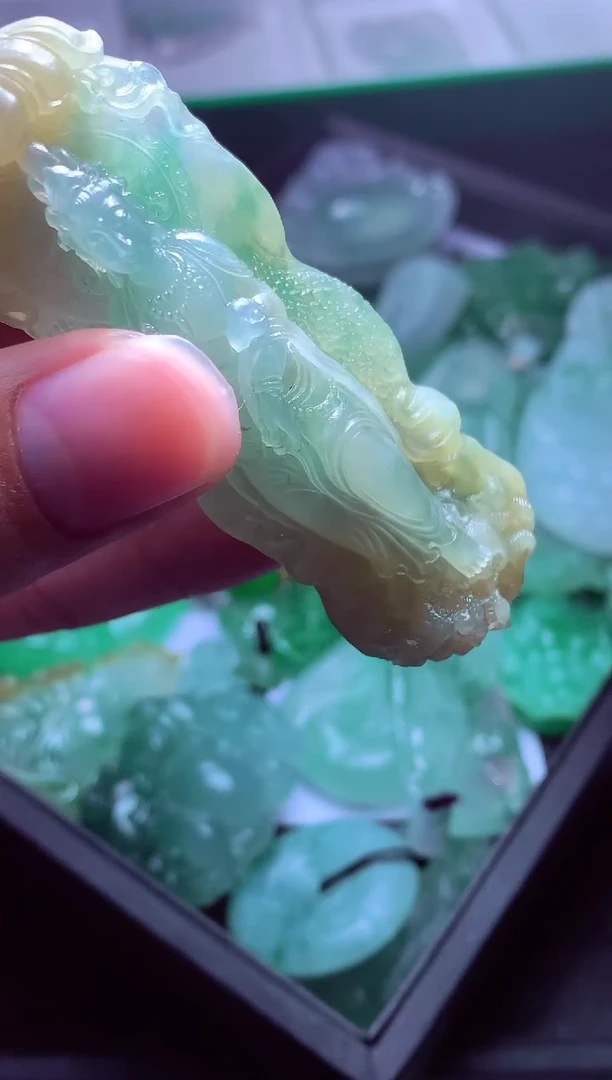 未镶嵌定制翡翠清*#毛货翡翠定制