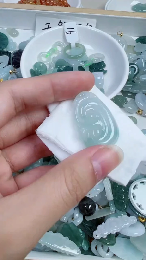 散珠翡翠81号链接，A货翡翠
