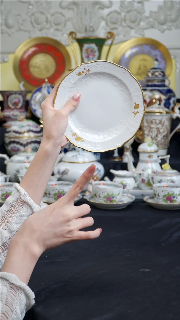 骨瓷婷婷中古器物如图所示111
