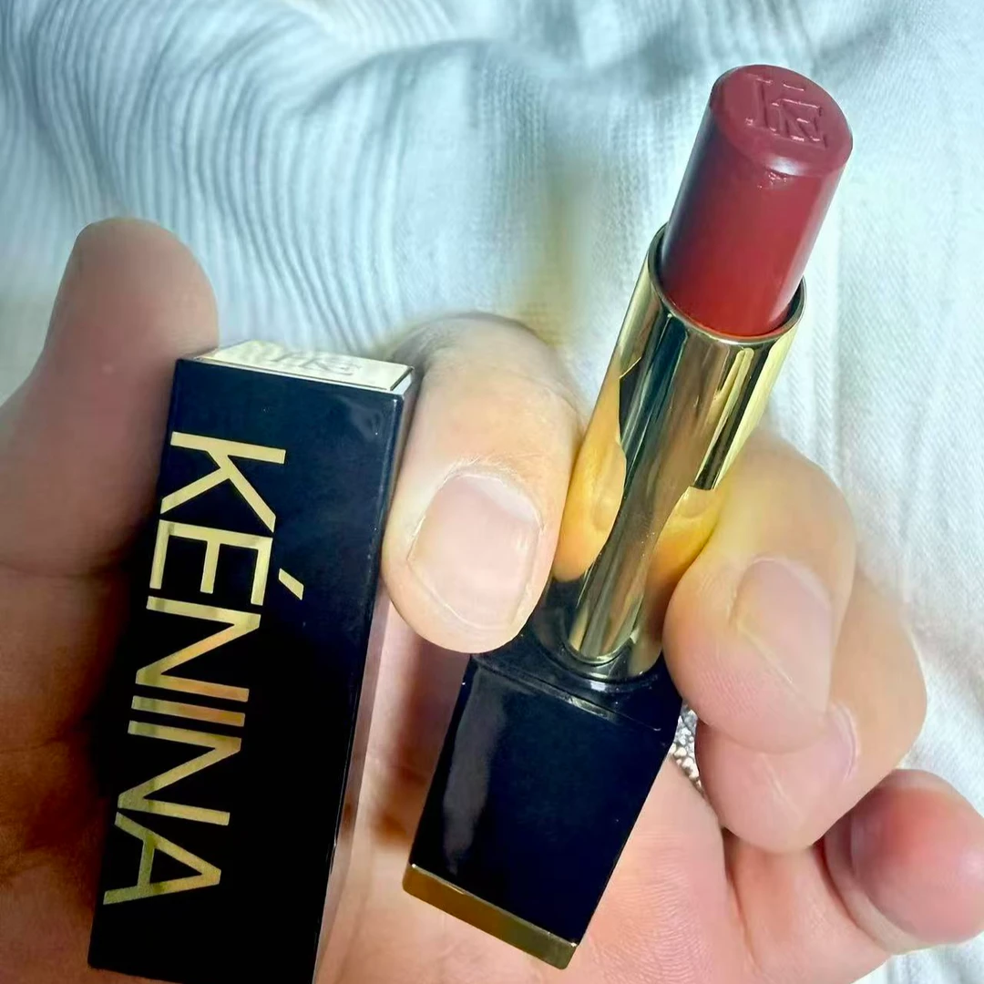 珂尼娜显白滋润口红