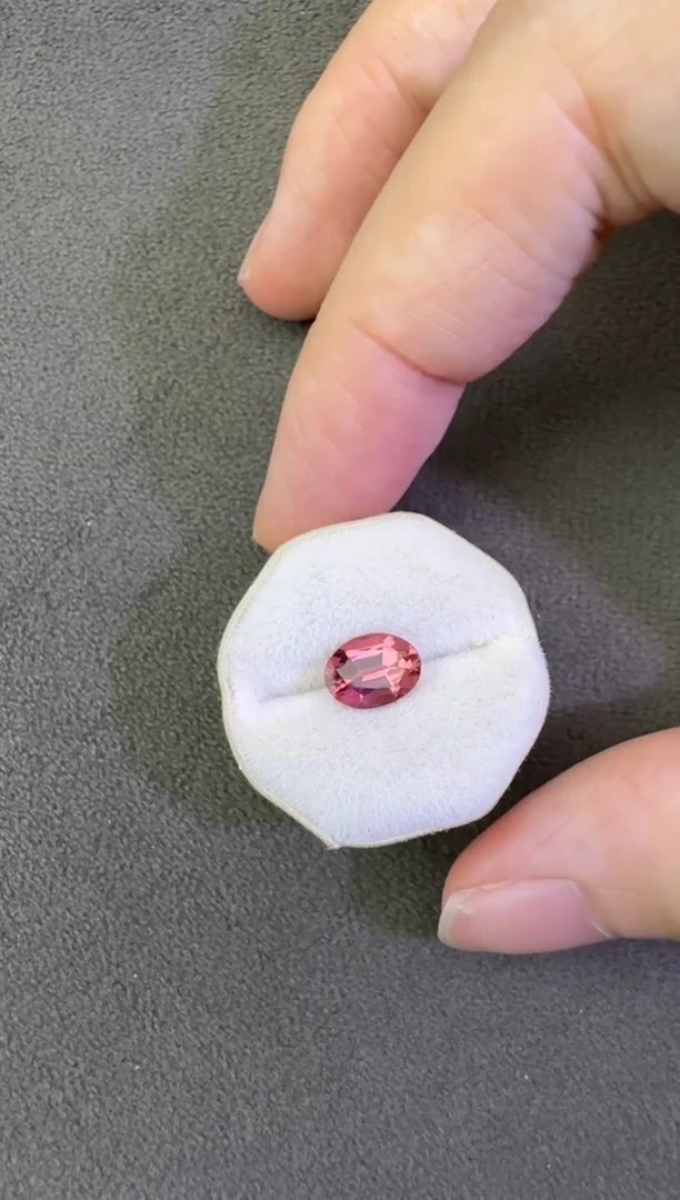 未镶嵌珠宝半成品碧玺1.02ct