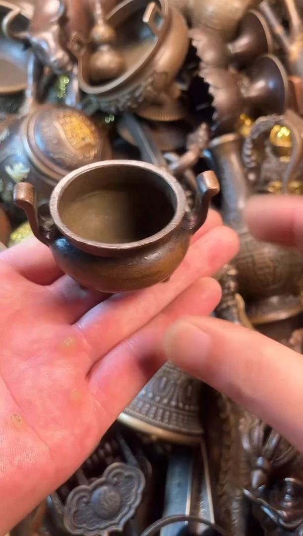 精美铜器点击下单
