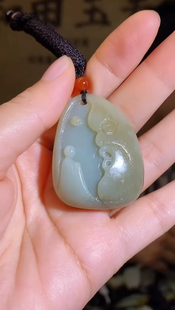 颈饰未镶嵌和田玉1