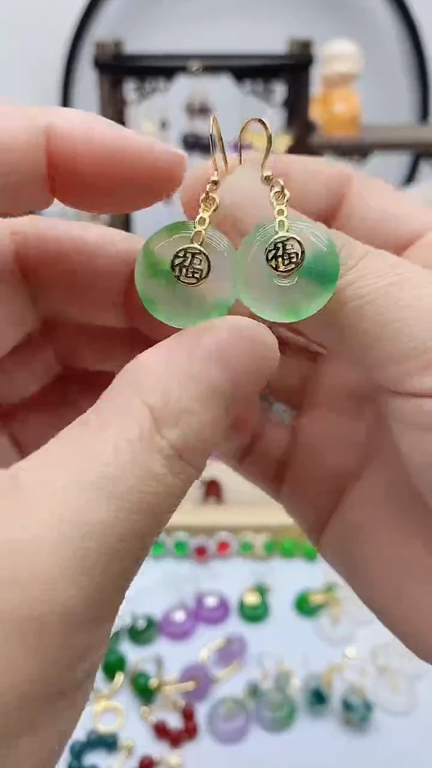 14K金镶嵌石英质玉（天山翠）耳饰204