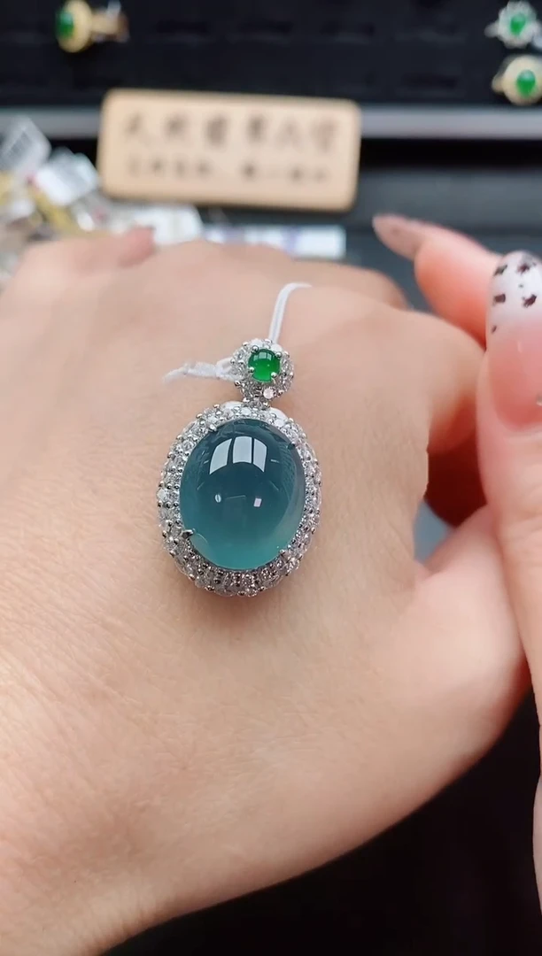 吊坠(赠链)银S925镶嵌翡翠1