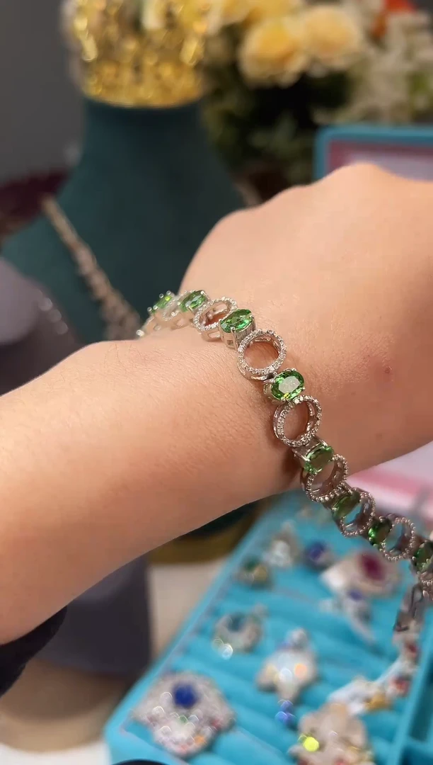 未镶嵌手链石榴石（沙弗莱）天然石榴石手链