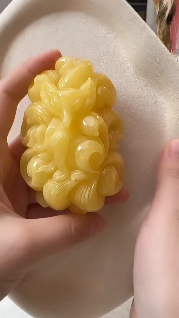 琥珀颈饰未镶嵌吊坠