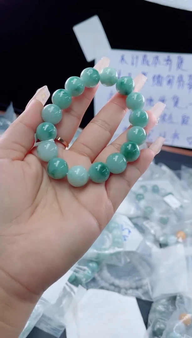 未镶嵌定制翡翠珠串