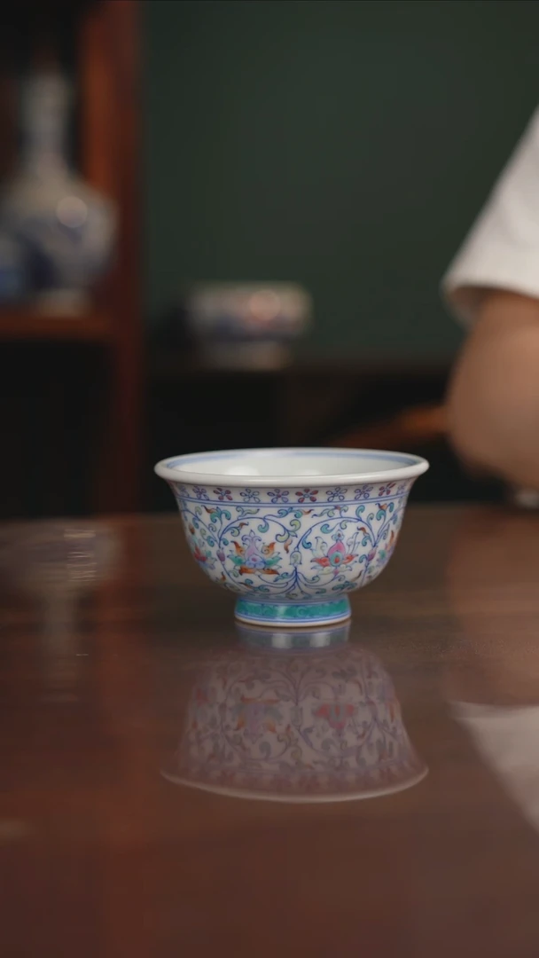 空山明月 青花斗彩