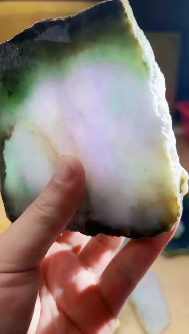 翡翠挂件未镶嵌A货张麦8695