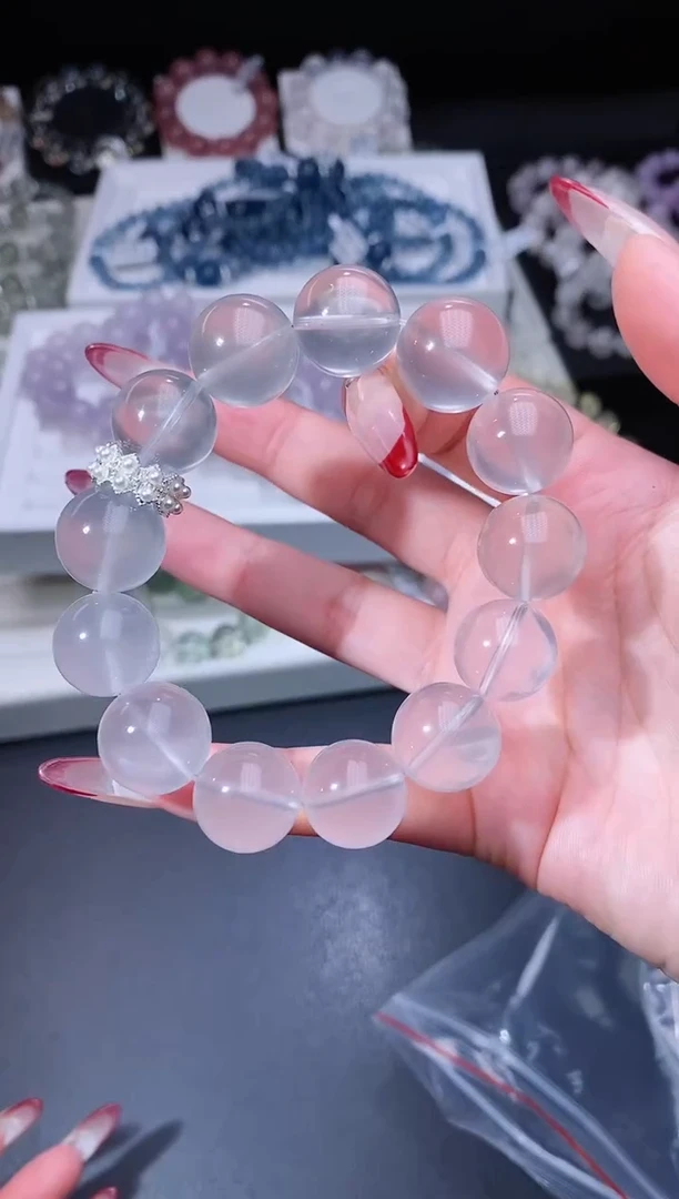 【闪购商品】水晶手链合金118.17奶白晶手串