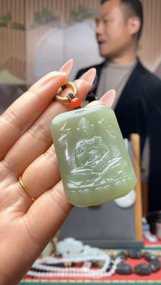 【闪购商品】和田玉颈饰未镶嵌一