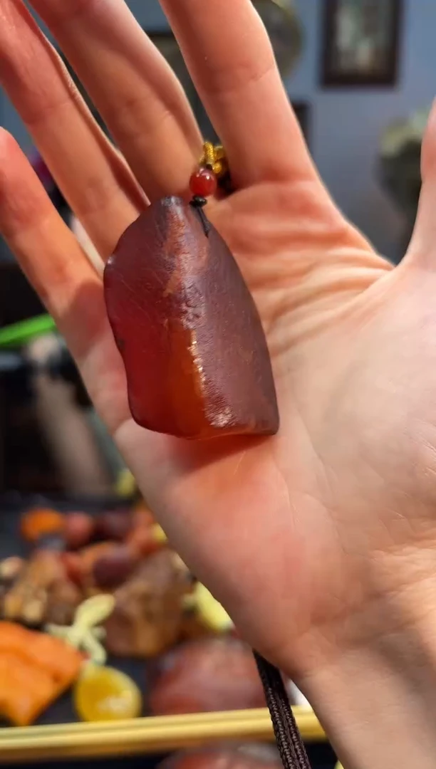 琥珀颈饰未镶嵌吊坠
