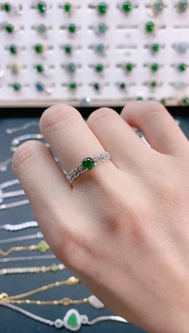 【闪购商品】翡翠戒指银S925镶嵌天然翡翠