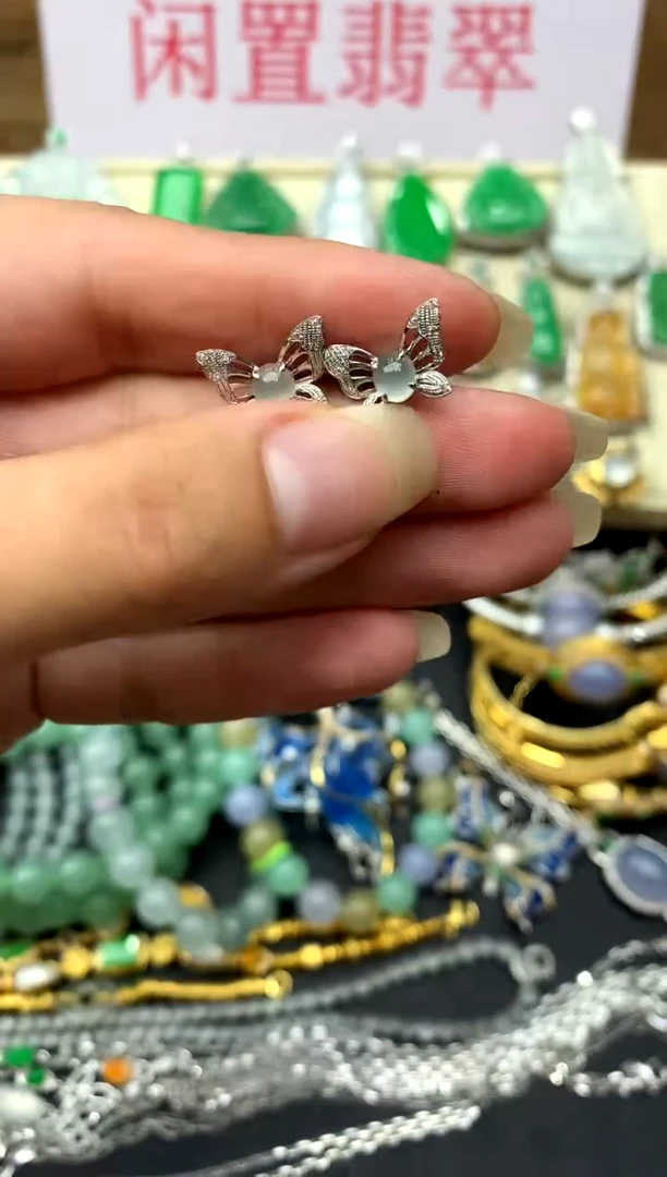 翡翠18K金镶嵌耳饰168-中国好珍宝