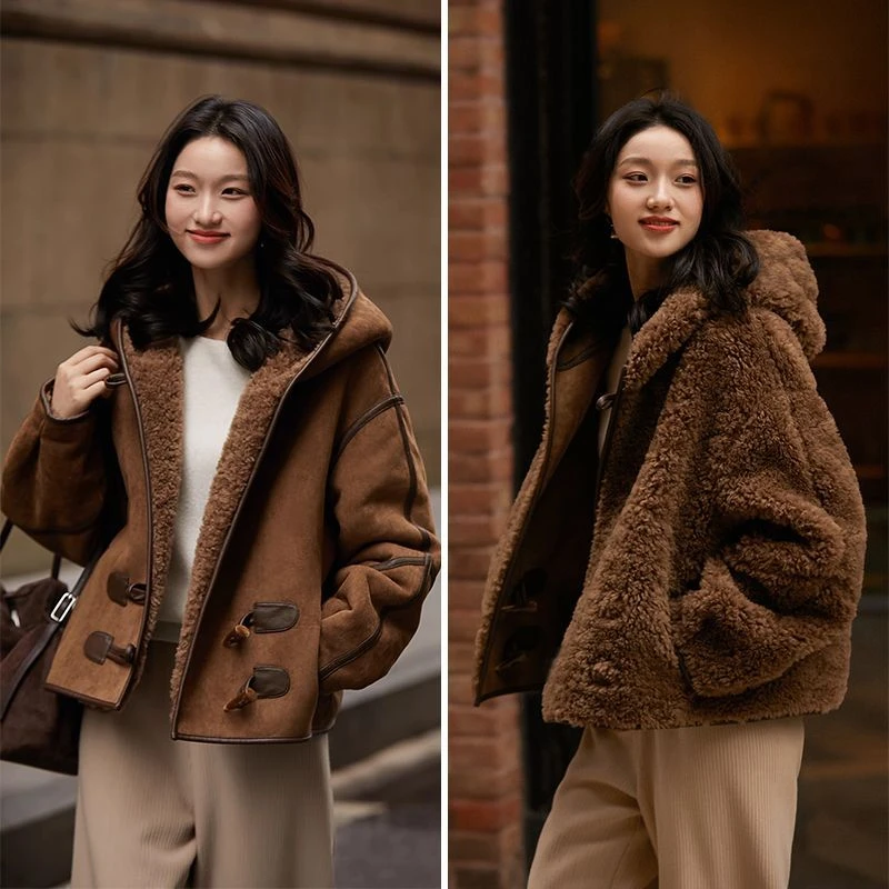 海宁颗粒绒皮草外套女短款麂皮绒连帽一体保暖美拉德羊羔毛大衣冬