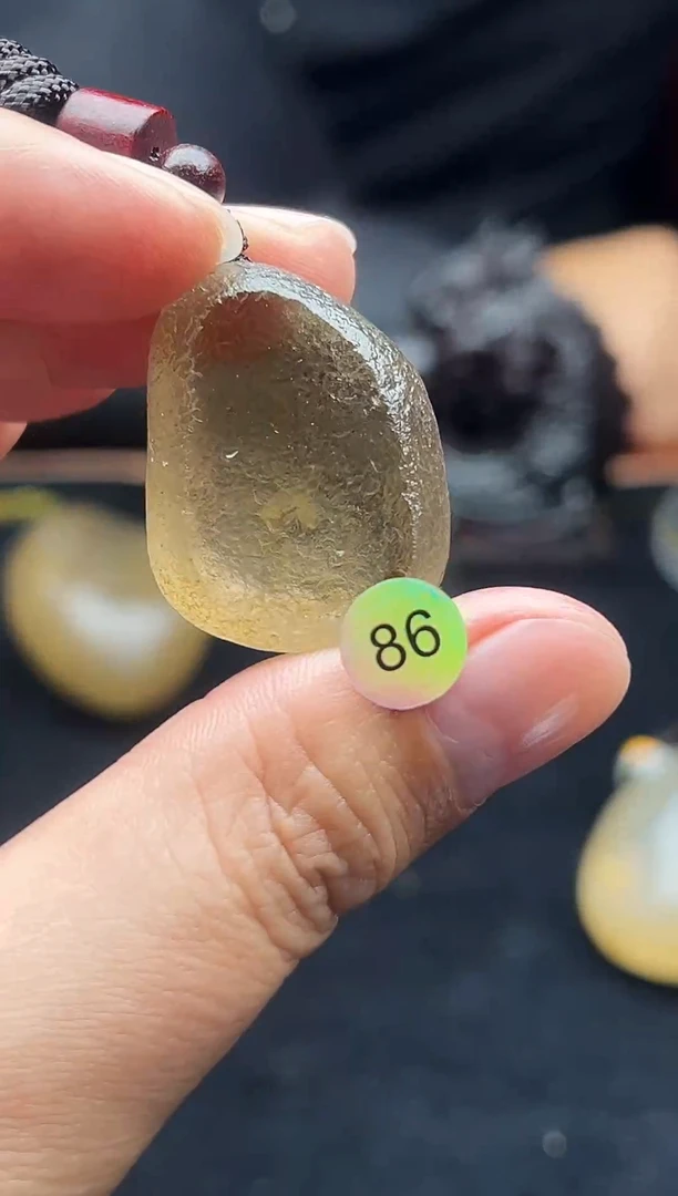 未镶嵌珠宝半成品水晶86