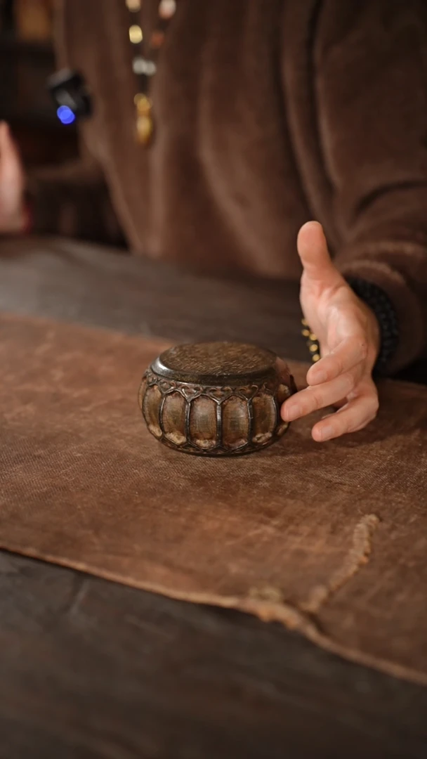 【闪购商品】石鼓 面积7.5高5.5。