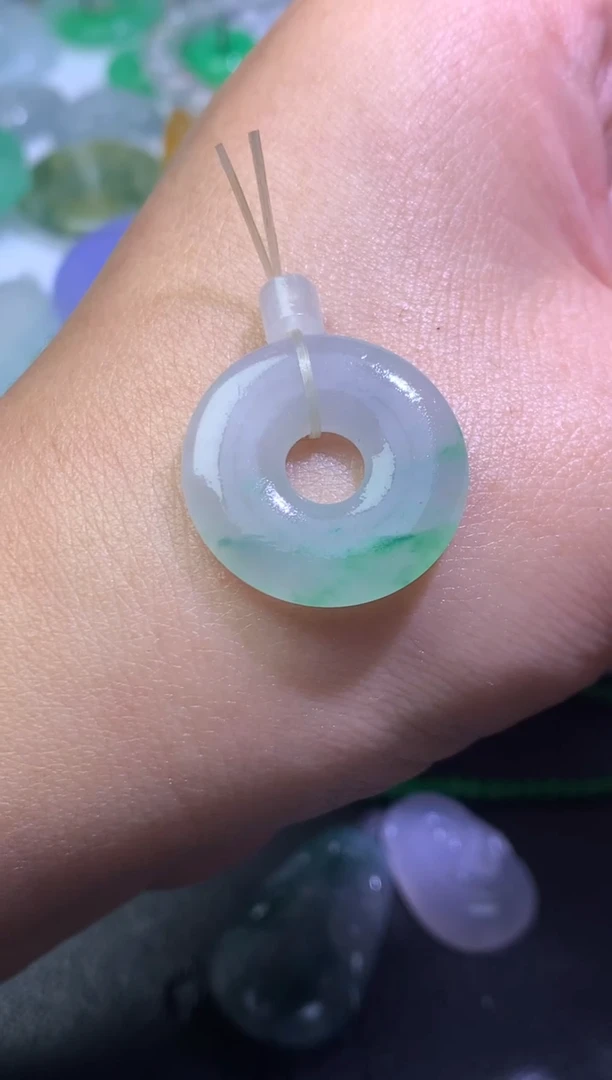 未镶嵌定制翡翠毛货