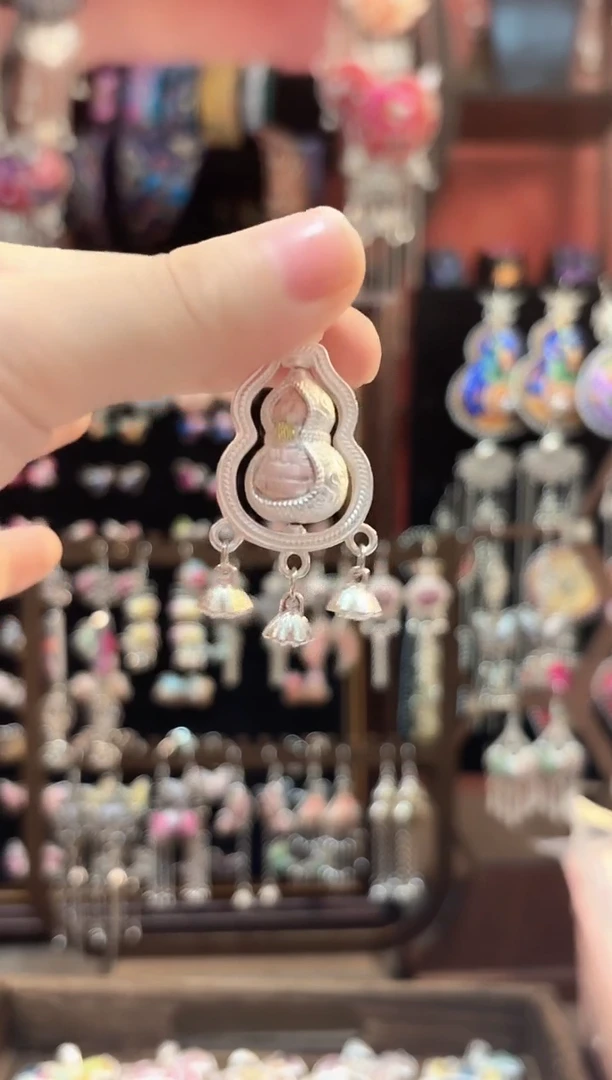 织绣云织谣民族风精美饰品   173