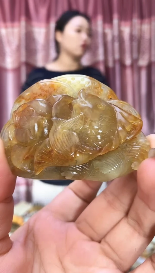 未镶嵌岫玉吊坠