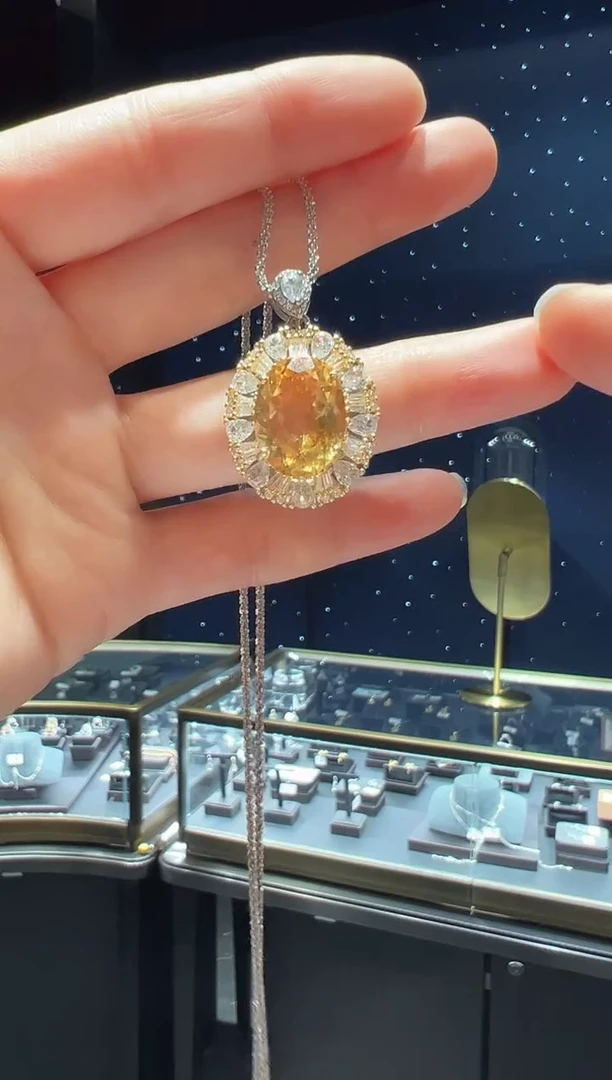 【闪购商品】水晶吊坠(赠链)银S925镶嵌24】多样性发其一