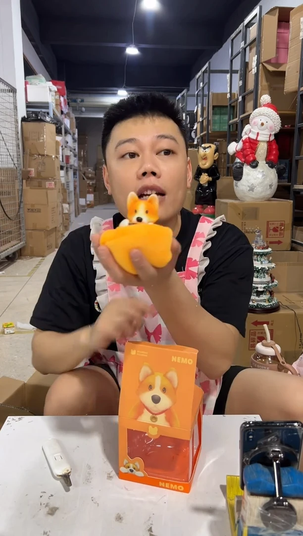 瓷片原盒猛兽派对尼莫摆件