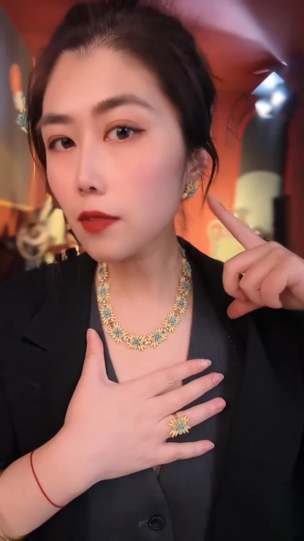 合金无合金无复古重工款松松项链耳针戒指三件套