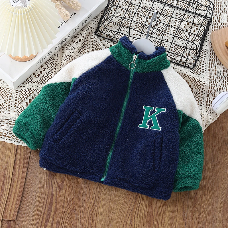 断码清款童装专用链接大K字母加绒外套，以主播实物为准6