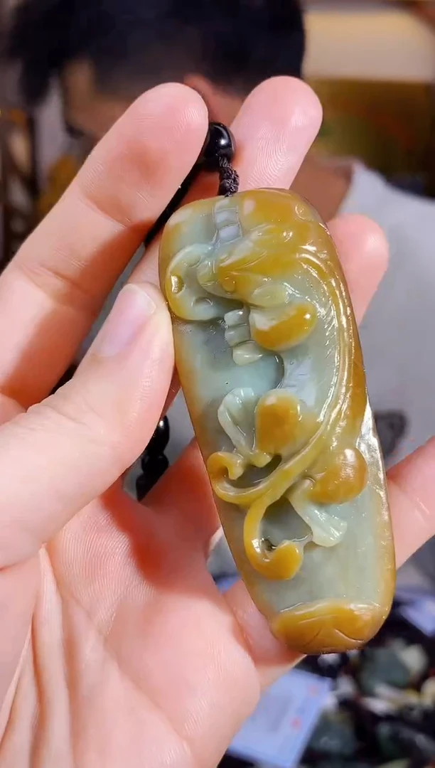 【闪购商品】和田玉颈饰未镶嵌1