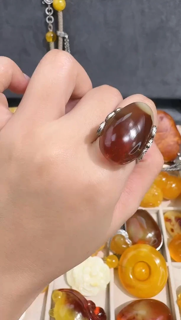 裸石琥珀未镶嵌琥珀