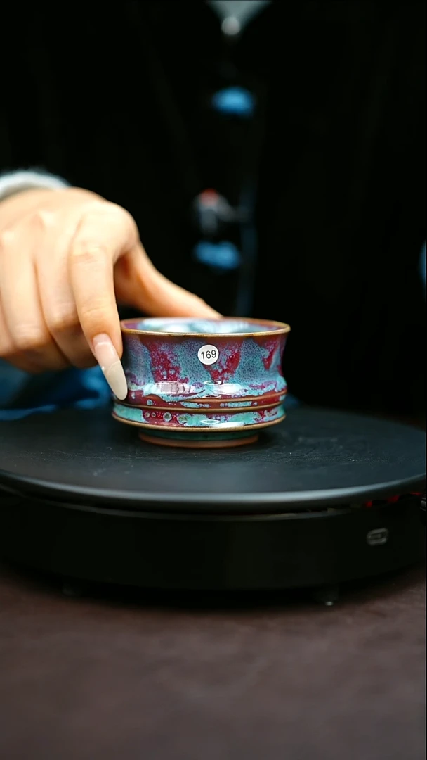 169#原矿钧瓷炉钧釉马蹄杯