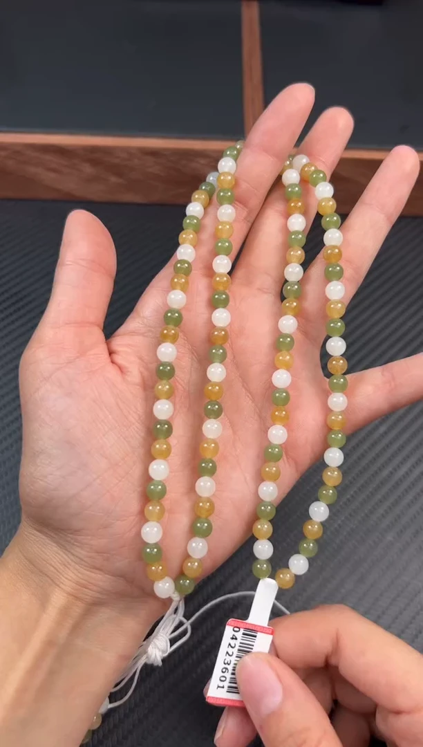 和田玉未镶嵌项链若羌微色差卡6长串