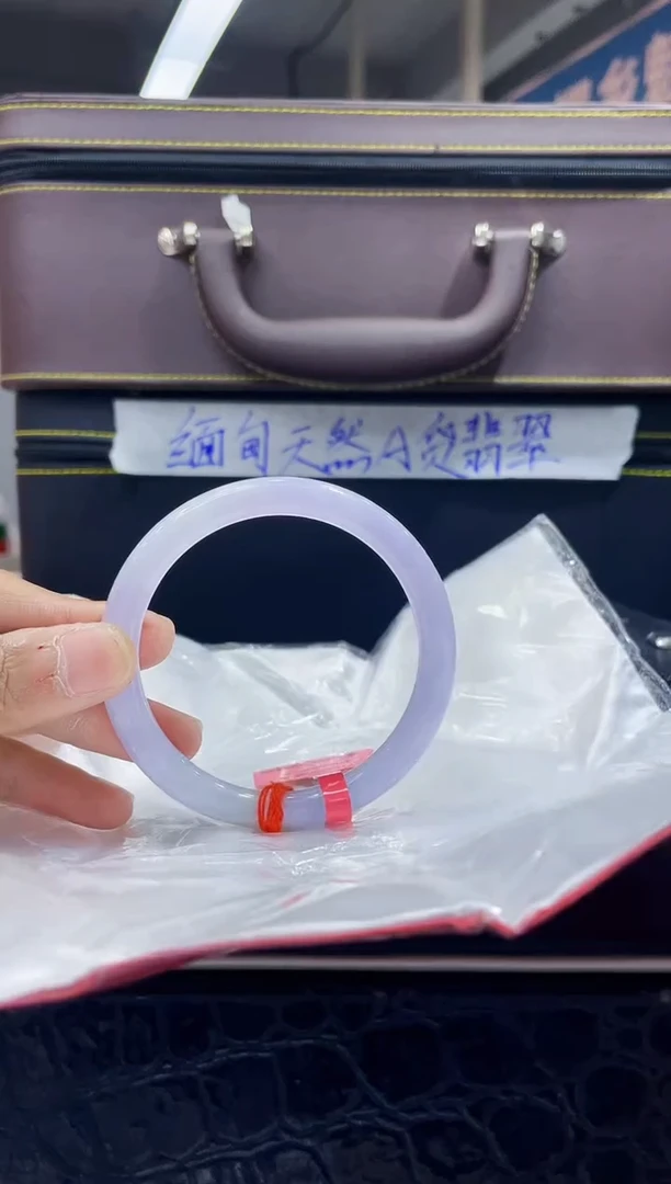 未镶嵌手镯翡翠2