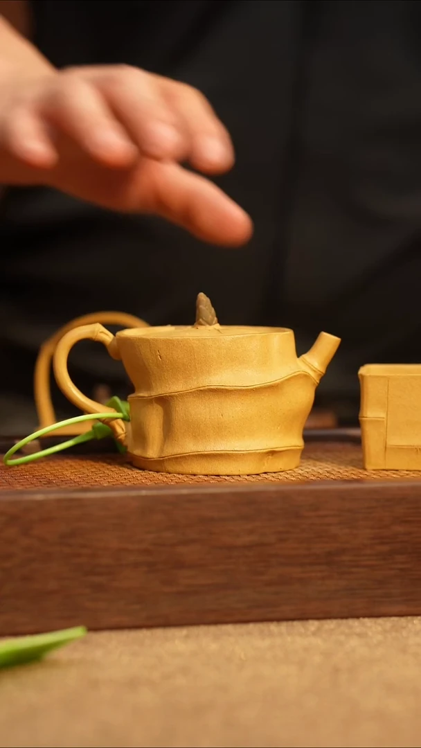 茶壶紫砂黄龙山黄段松竹一壶一杯