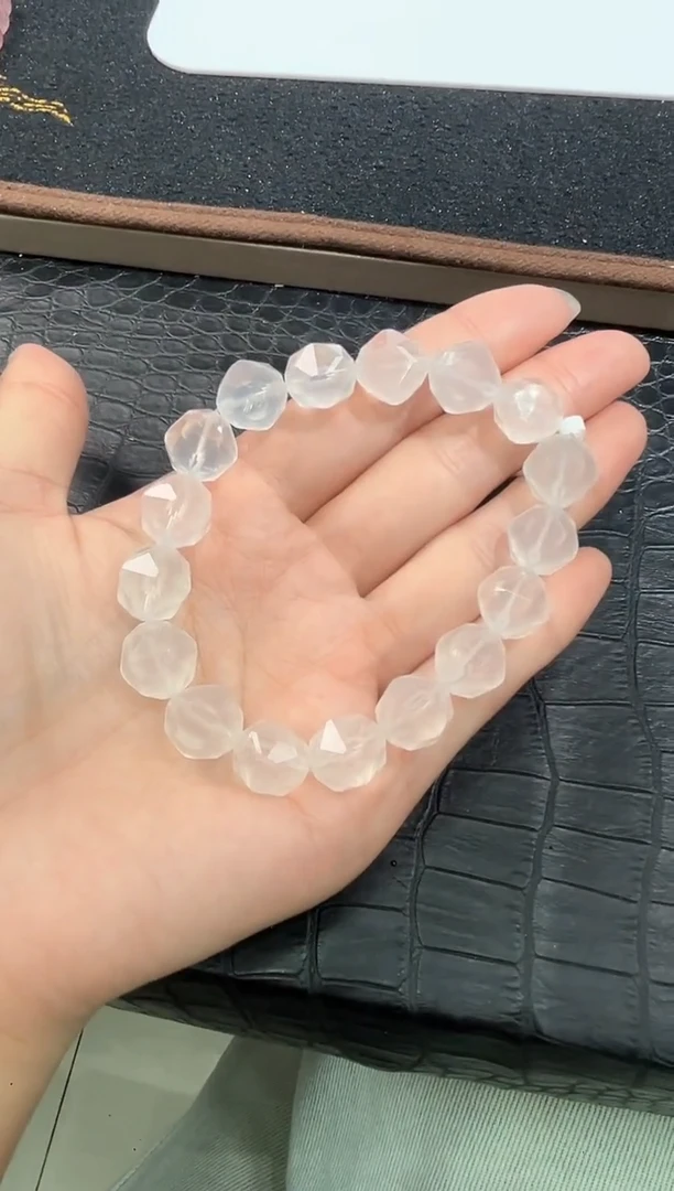 未镶嵌手链水晶39号奶白晶星角切单圈40g
