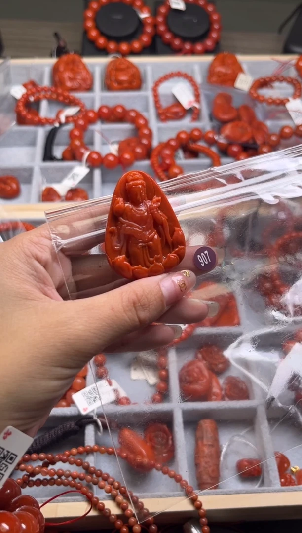 【闪购商品】南红玛瑙珠宝奇石未镶嵌907