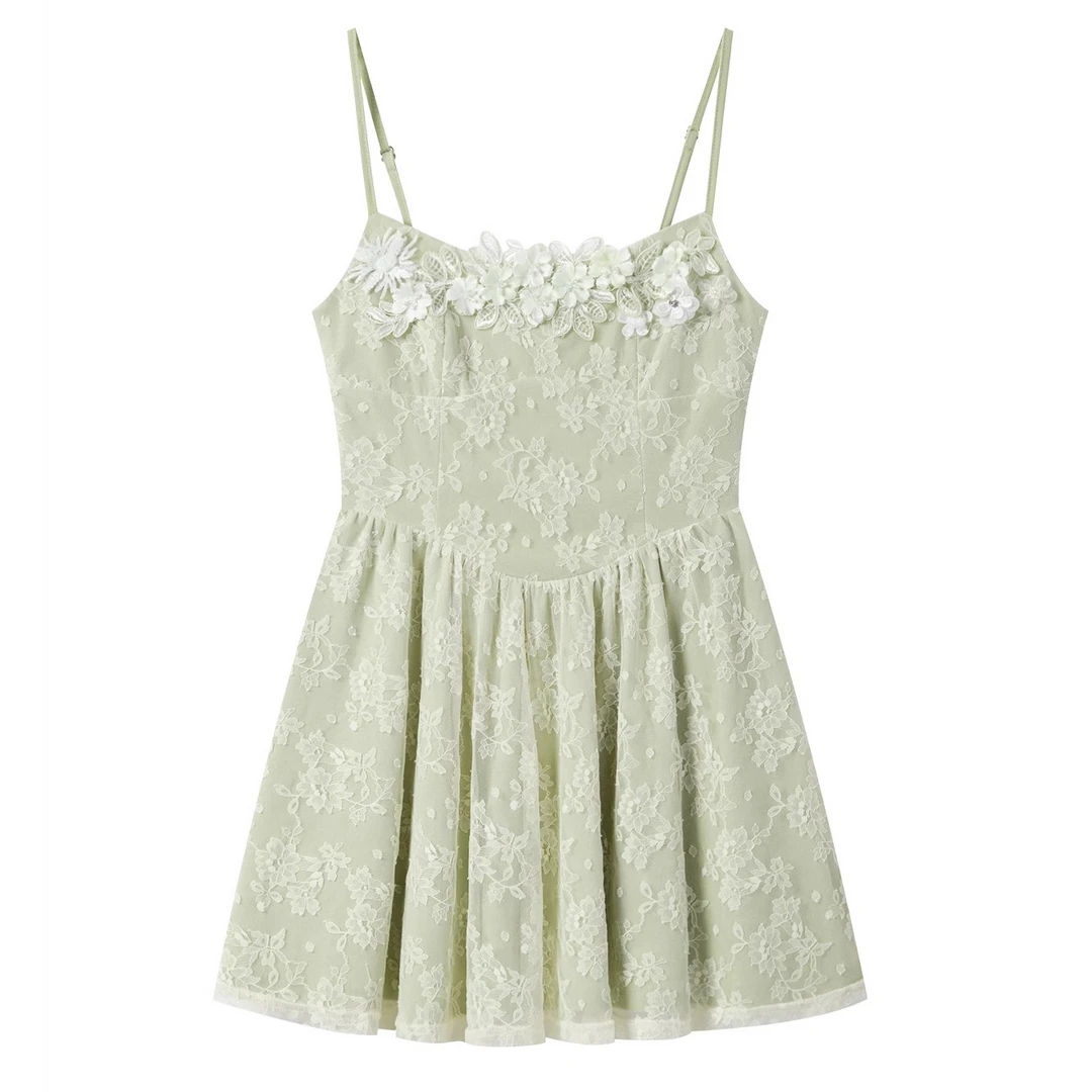 羊城故事-绿色清新立体花朵吊带连衣裙高腰刺绣短裙Y50449701