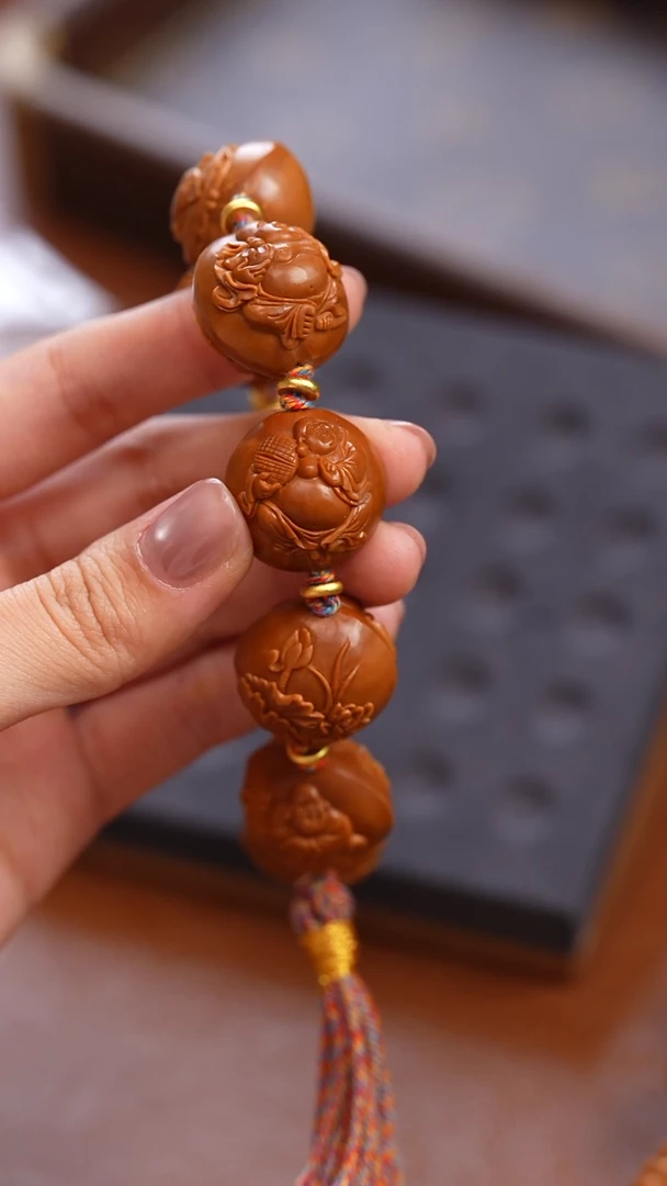 手串/手链橄榄核Z***3弥勒2.2