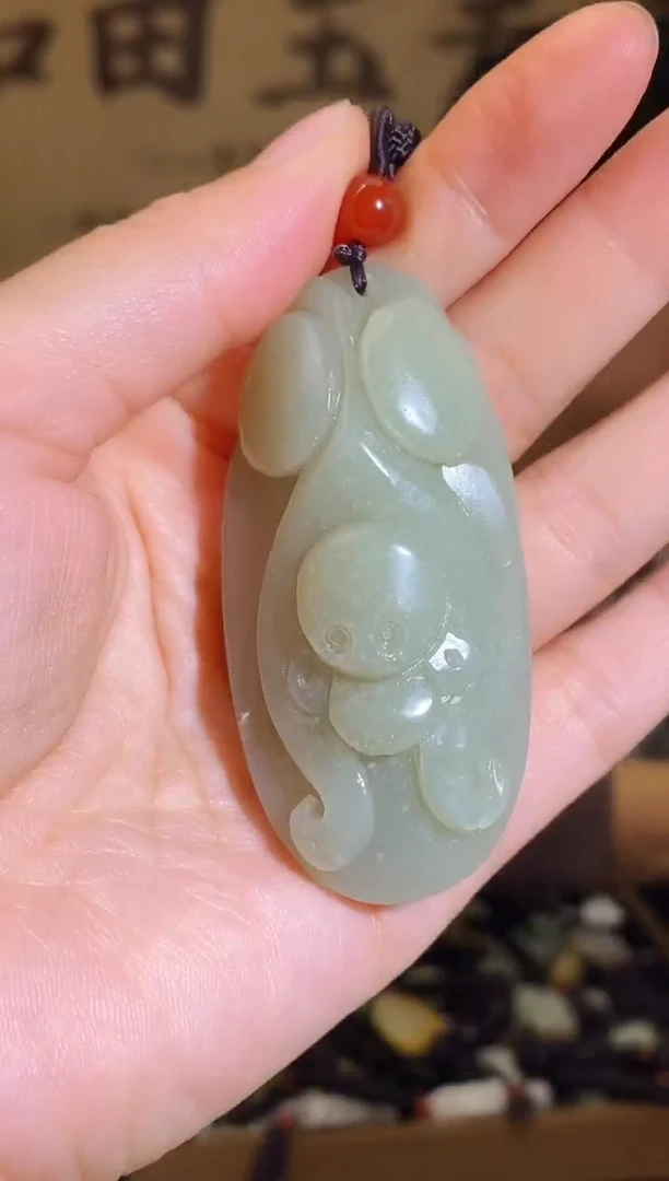 颈饰未镶嵌和田玉1