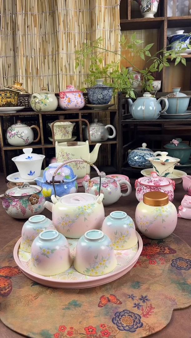 1壶4杯1个茶盘1个茶叶罐